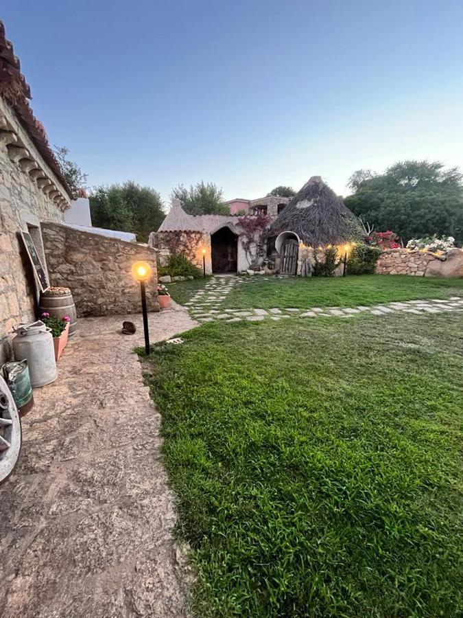 Cantina&Agriturismo Canu Villa Luogosanto Exterior photo